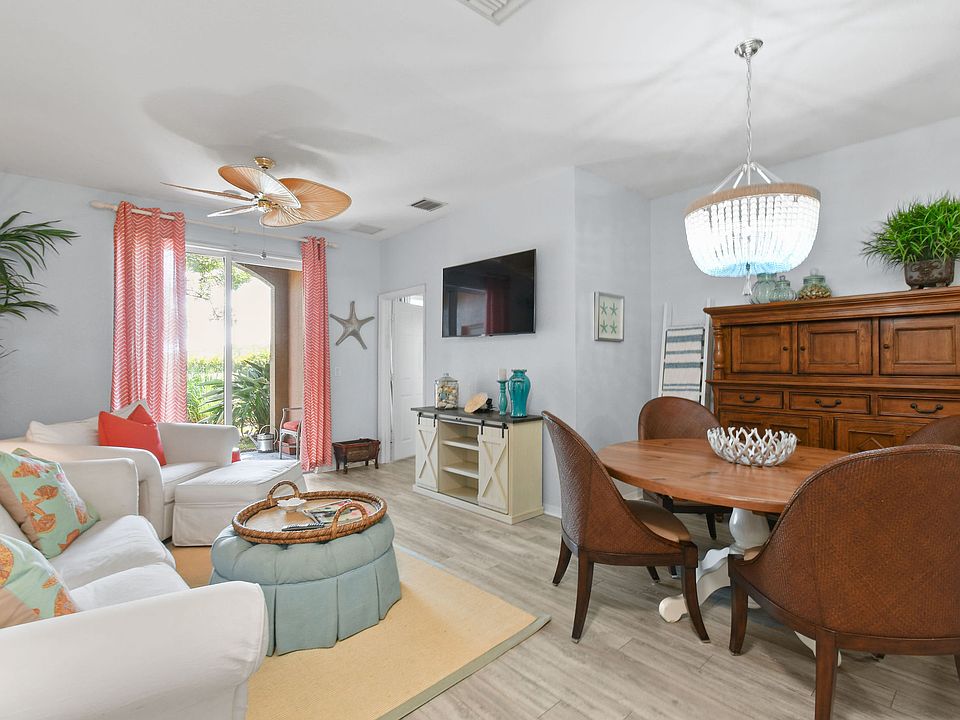 Living Room Dining Room Combo