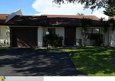 1st image of 6611 S Parkway Dr #2-1