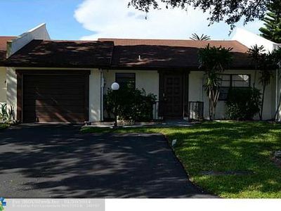 6611 S Parkway Dr #2-1, Margate, FL, 33068