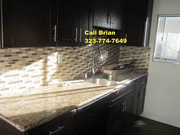 5th image of 351 N Occidental Blvd