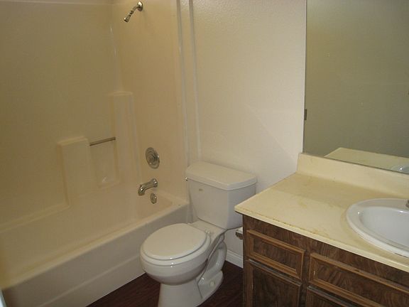 5th image of 4035 48th St APT 16