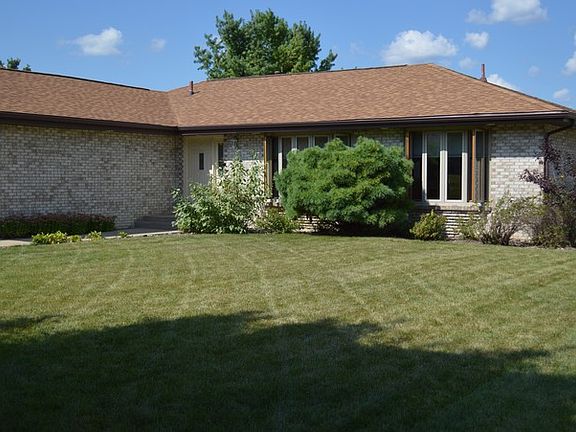 3rd image of 6086 Durrington Dr