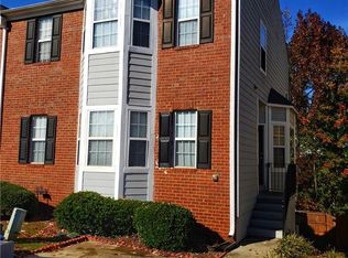 4069 Spring Cove Dr, Duluth, GA 30097