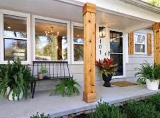 101 W 90th St, Kansas City, MO 64114