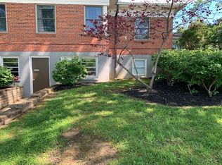 2516 Fairhill Dr, Cincinnati, OH 45239