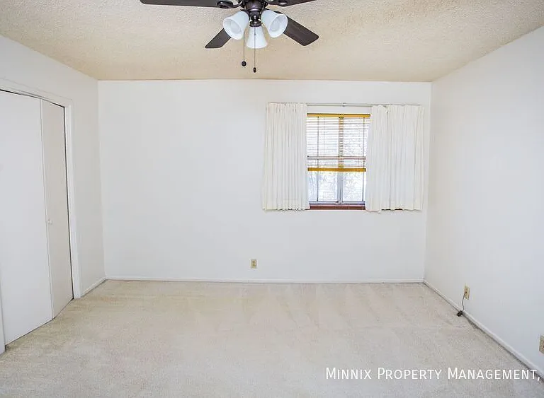 Whispering Oaks 1904 N. Midland — Photo 23