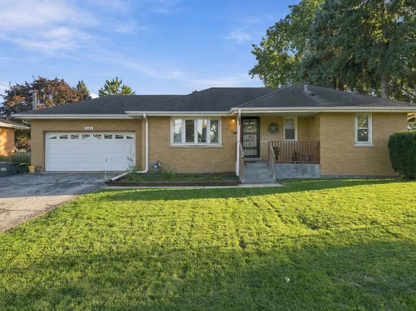 10811 Wrightwood Ave, Melrose Park, IL 60164