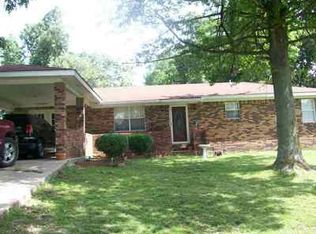 419 South St, Pollard, AR 72456