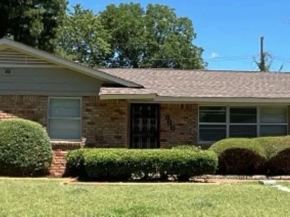 866 Parkrose Rd, Memphis, TN 38109