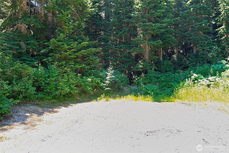 4th image of 34033 Stevens Road