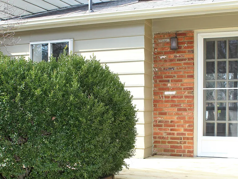 1049 Balls Hill Rd — Photo 49