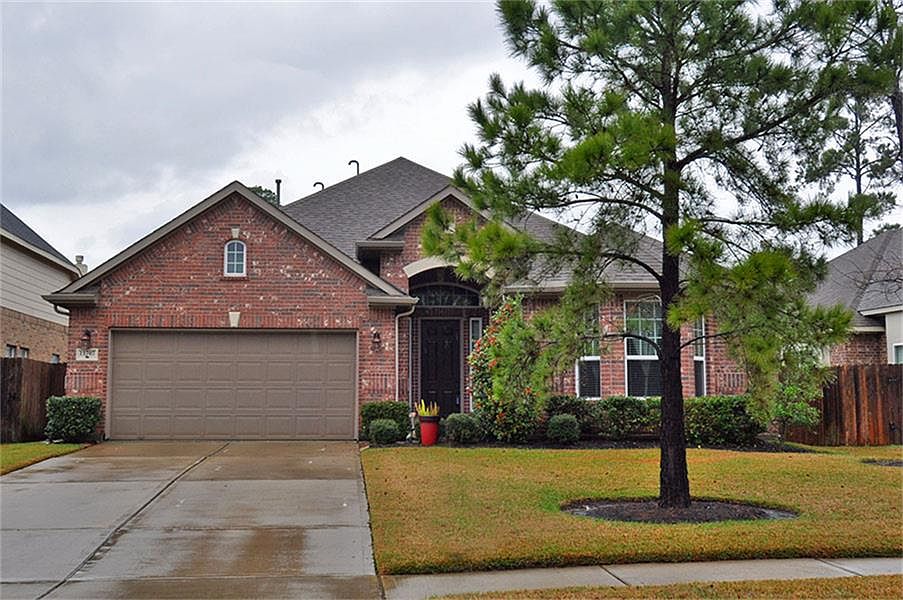1st image of 13707 Parkers Cove Ct