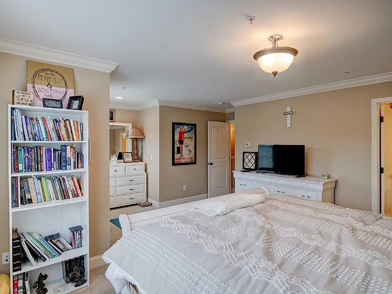 206 Bixby Private Ln — Photo 22