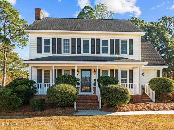 2405 Trace Court, Greenville, NC 27858