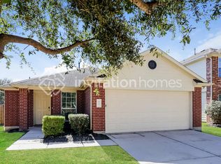 922 Doubletree Glen Dr, Houston, TX 77073