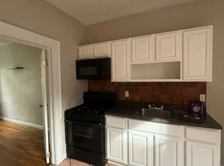 393 13th Ave #3, Newark, NJ 07103