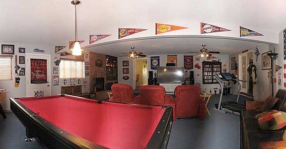 800 SF Family Room/Man Cave