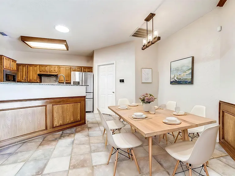 3321 Hazlewood Ct — Photo 15