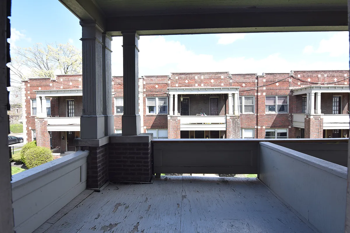 Building Photo - 1364 N 4th St
