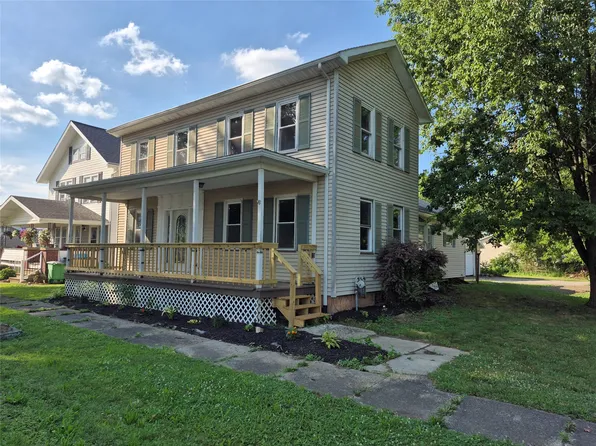 609 Washington St, Conneautville, PA 16406