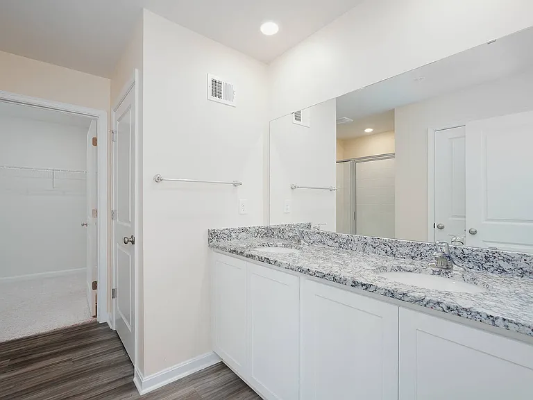 2085 Pomona Way — Photo 18