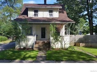 15 Morton Ave, Lockport, NY 14094