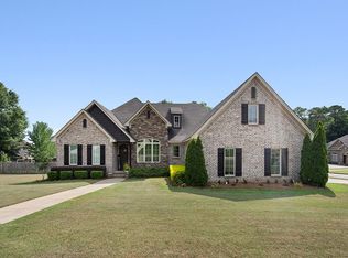 961 Fireside Dr, Prattville, AL 36067