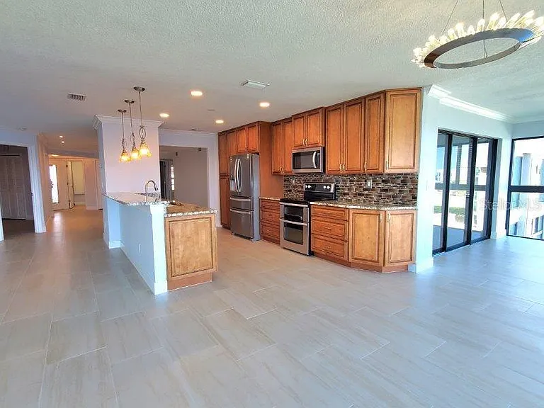 1600 W Marion Ave #232 — Photo 14