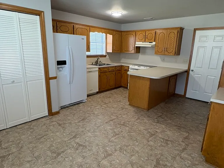 34 Azalea Dr — Photo 6