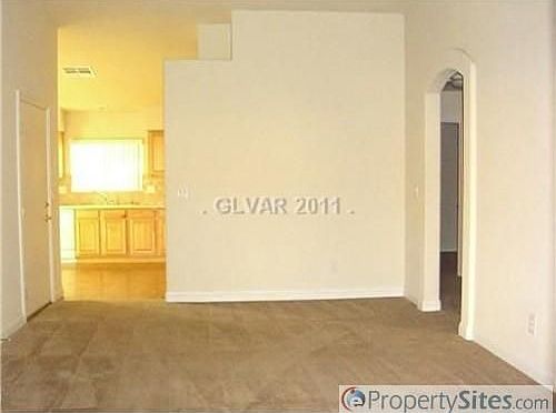 4th image of 5427 Blue Oat Ave