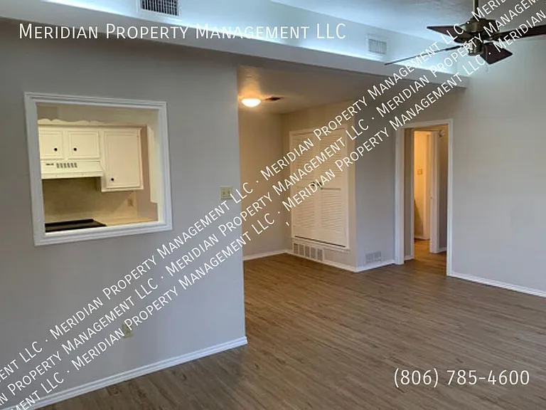 2019 S Loop 289 — Photo 8