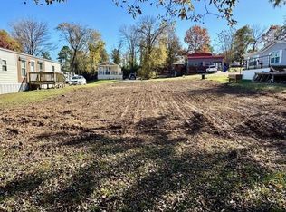 251 Canal Dr, Pointblank, TX 77364