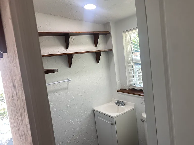 5672 Bronx Ave #2 — Photo 8