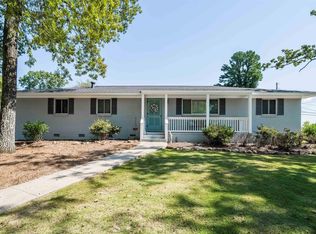 1017 Southridge Dr, Vestavia Hills, AL 35216