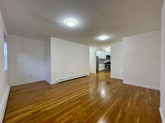 3rd image of 966 Gates Ave #2A