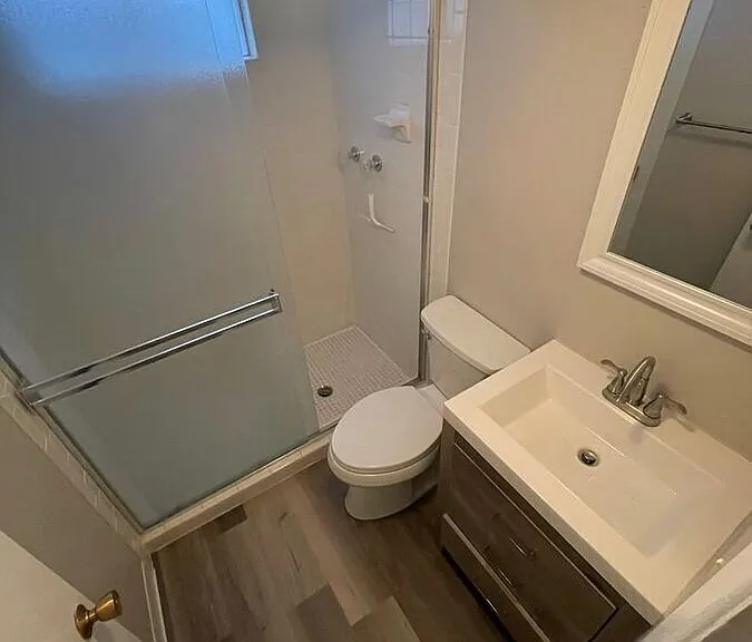 640 E Easter Ave — Photo 32