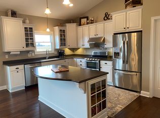 2717 Baker Rd, Delaware, OH 43015