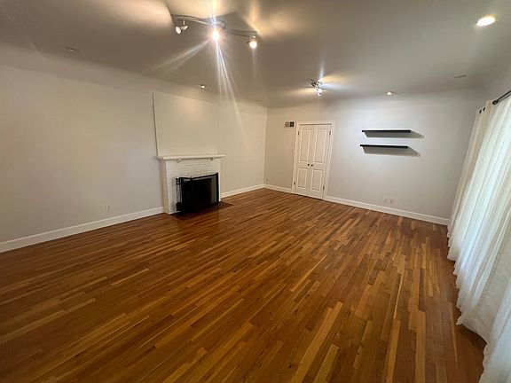 5th image of 1254 Hermosa Way