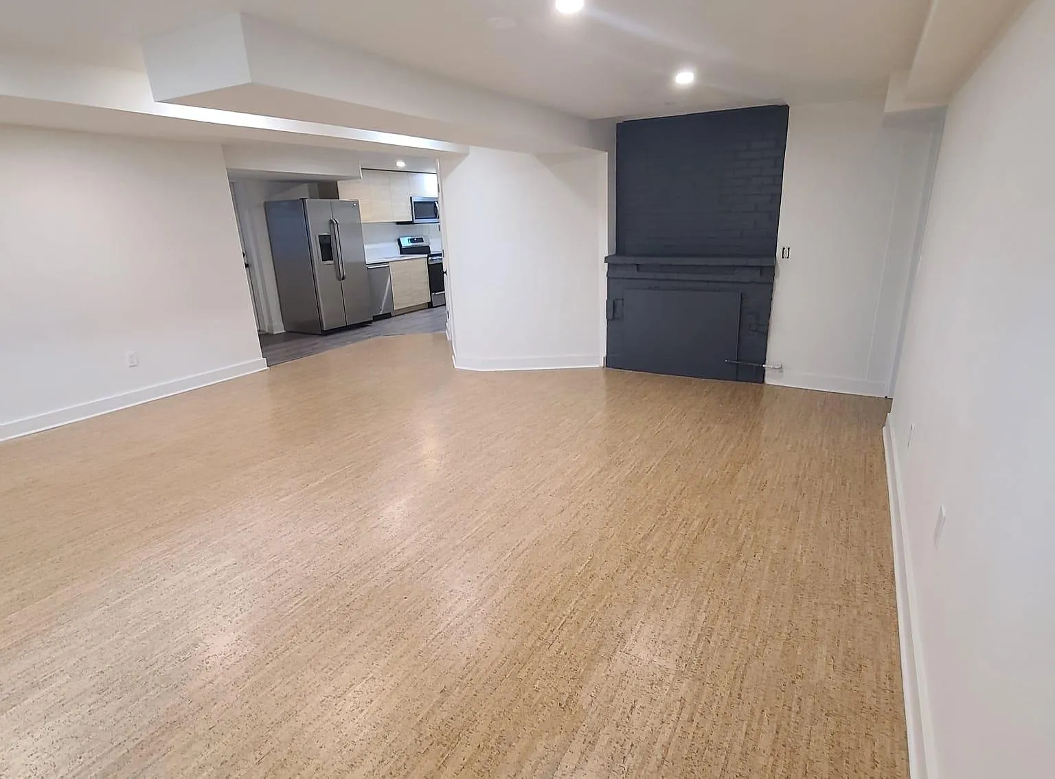 4531 NE 74th Ave — Photo 3