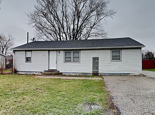 812 W Smith Valley Rd, Greenwood, IN 46142