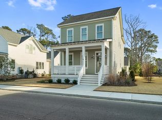 303 Bayside Ave, Cape Charles, VA 23310