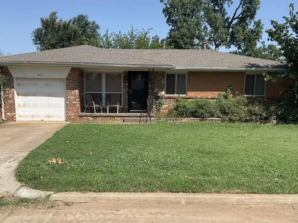 713 Hedge Dr, Midwest City, OK 73110