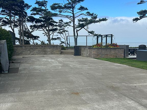 3rd image of 6225 N Coast Hwy Lot 185