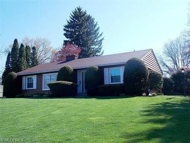 1st image of 559 Woodland Ave
