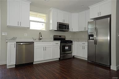 4th image of 7900 Vantage Ave