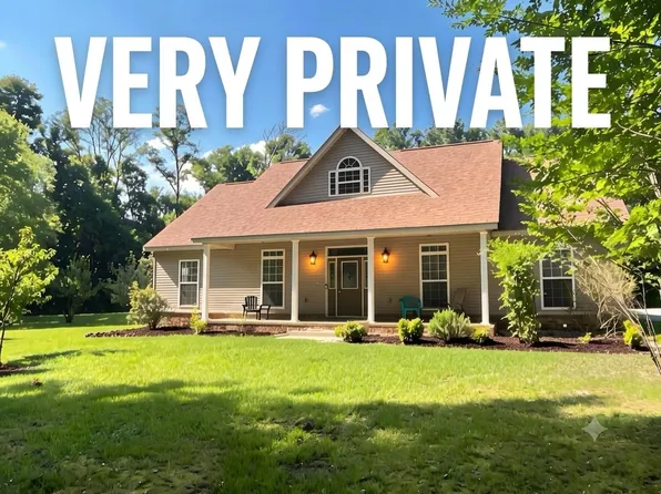 1408 Shady Grove Rd, Russellville, AL 35653
