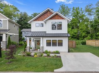 13 Acona Ln, Asheville, NC 28803