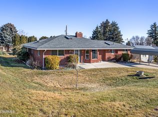 623 N 51st Ave, Yakima, WA 98908