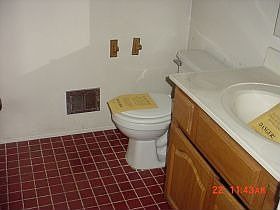 4th image of 19821 Salisbury St