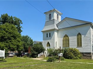 2965 High St, Rock Creek, OH 44084